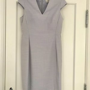 Elegant Reiss Valentina dress in light lavender. Fitted, size US 8. Worn once
